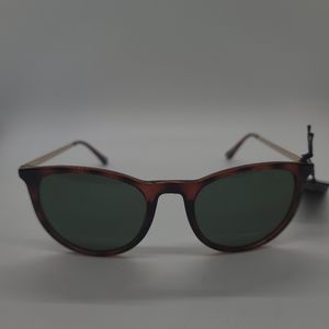Quay Australia Escape Sunglasses